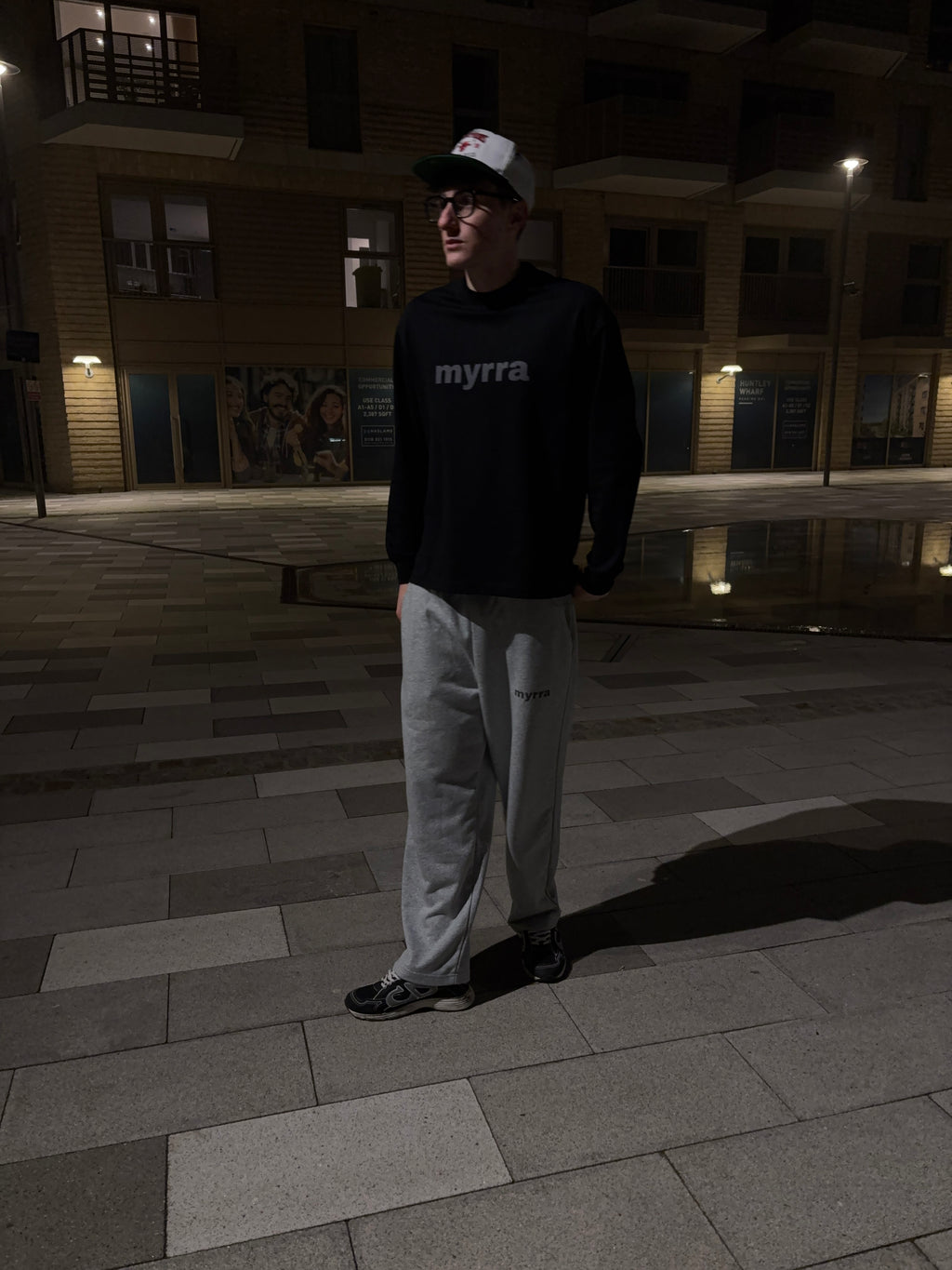 GREY JOGGERS